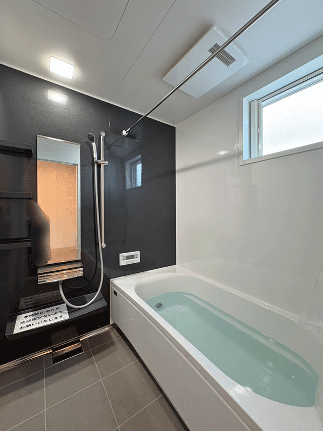 仙台市宮城野区岩切字畑中の浴室