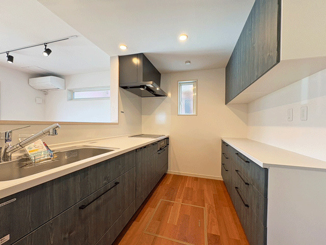 仙台市宮城野区岩切字畑中のキッチン