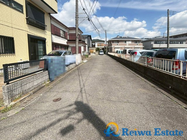 新築戸建　茅ヶ崎市松尾の前面道路含む現地写真