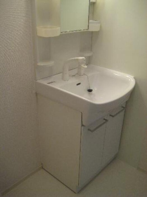 【洗面所】 | ルーチェ・デルソーレ