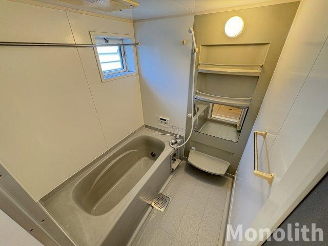 フローラルⅣの浴室