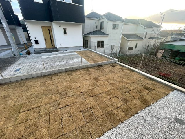 横浜市戸塚区原宿5丁目　新築戸建【仲介手数料無料】カースペース2台