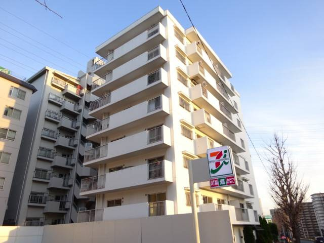 エムアンドエッチ第3の外観