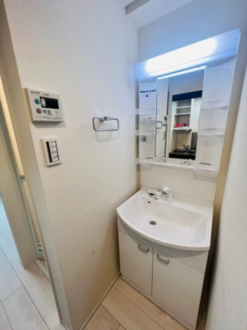 Studio24の独立洗面台