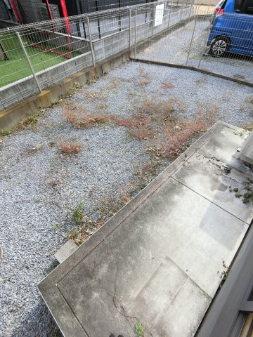 カンパーニュ Cの庭