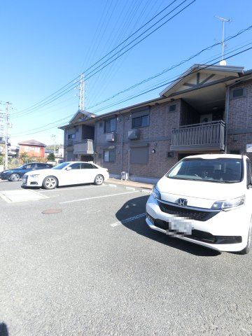 カンパーニュ Cの駐車場