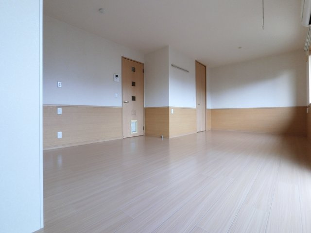 カンパーニュ Cの居間・リビング|※反転タイプ