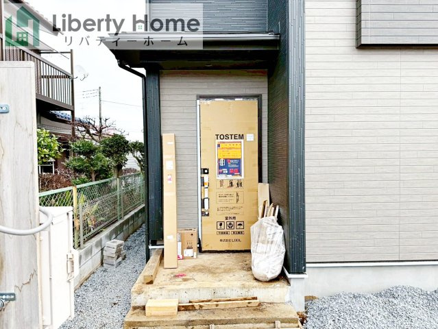 牛久市田宮町15期　新築戸建の前面道路含む現地写真