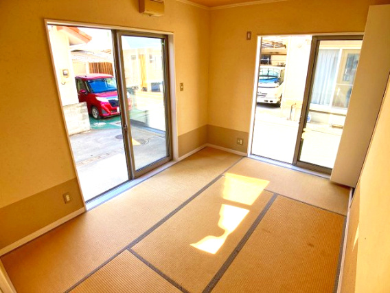 松山市保免上１丁目の和室