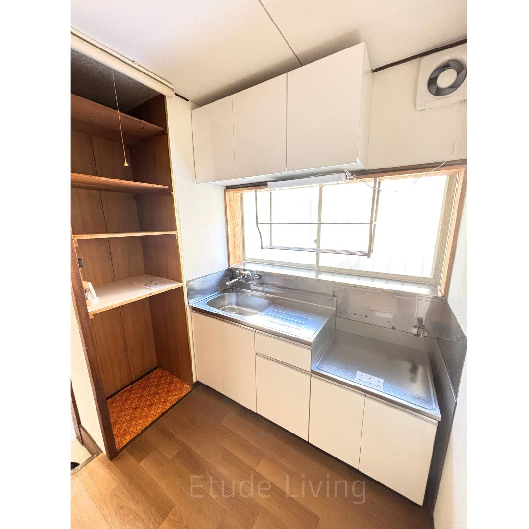 大和田5丁目貸家のキッチン