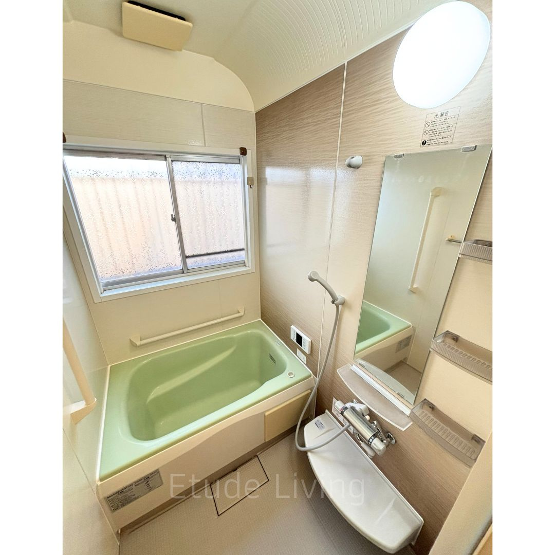 大和田5丁目貸家の浴室