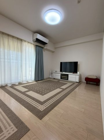 プレイズ堺光明池の居間・リビング