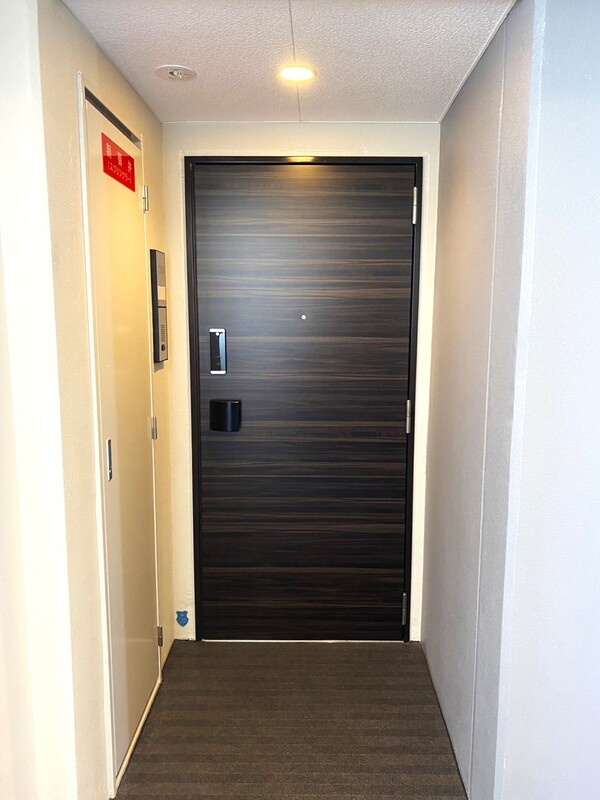 エステムコート神戸元町ヒルズの玄関|シンプルで使いやすい玄関です