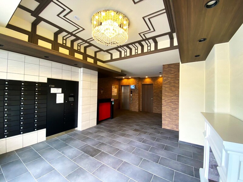 エステムコート神戸元町ヒルズのエントランス|ゆとりのあるエントランスです