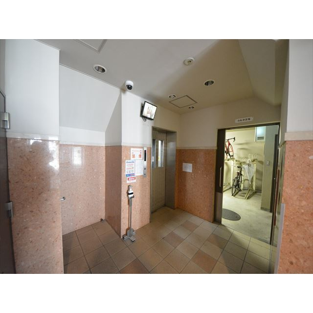 エステムコート神戸元町通の居間・リビング|ゆったり過ごせる居間です