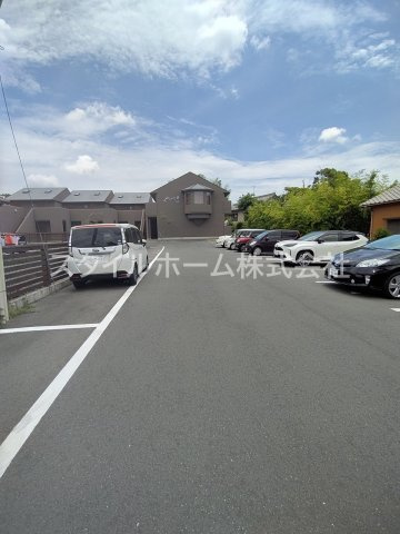 セザンヌ松井の駐車場|駐車場です