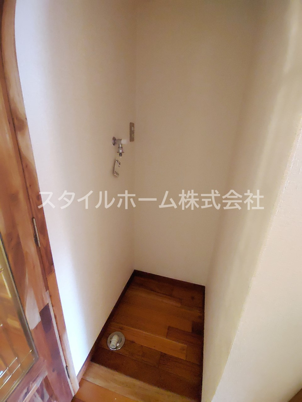 セザンヌ松井の設備|洗濯機置き場です。