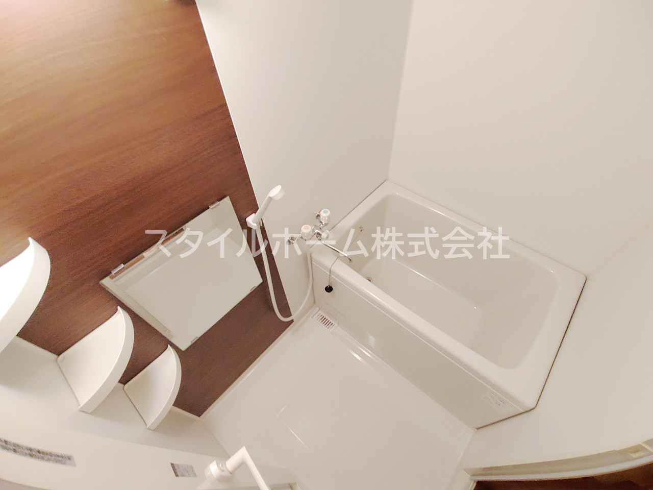 セザンヌ松井の浴室|コンパクトで使いやすいお風呂です