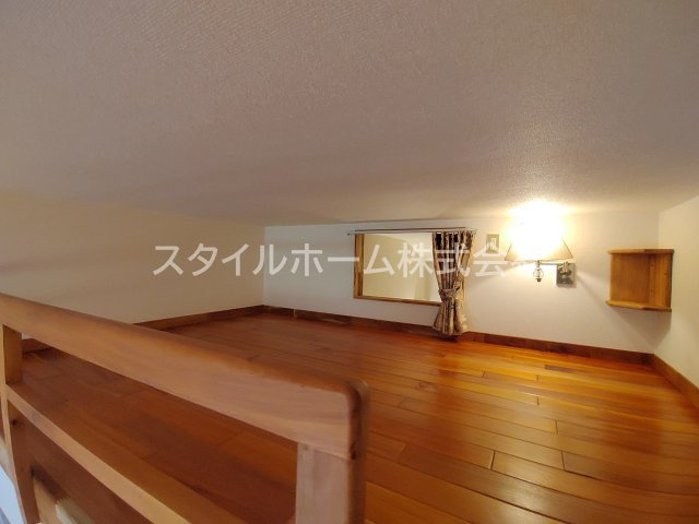 セザンヌ松井のその他|ロフト