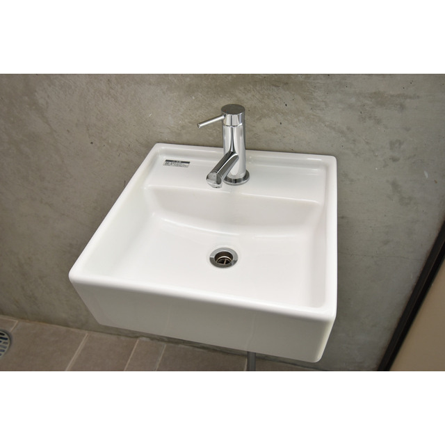 イーストヴィレッジ三宮