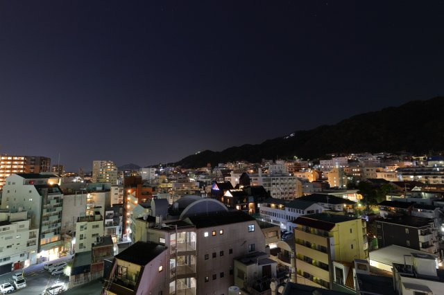 パルメーラ山手の展望|夜景の楽しめる魅力の眺望☆彡　都市機能と自然が融合した価値のある住環境(^^♪