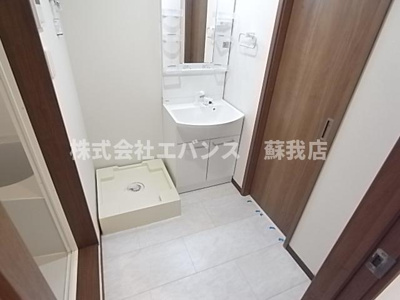 【洗面所】 | G-PRIME蘇我 | スペースが確保できる洗面所です