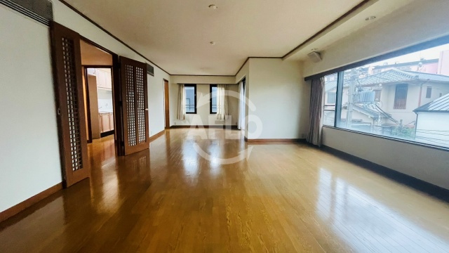 パレス帝塚山(晴明丘南小学校区)の居間・リビング|パレス帝塚山　リビング