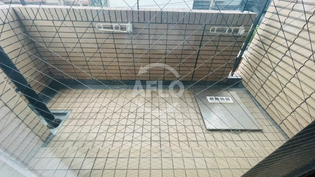 パレス帝塚山(晴明丘南小学校区)のバルコニー|パレス帝塚山　バルコニー