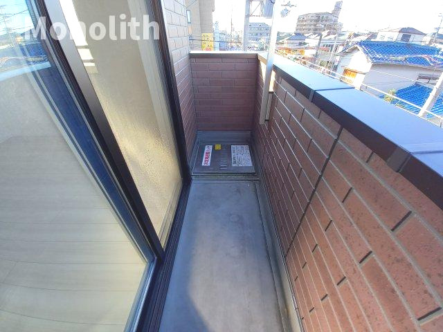 プルーニャのバルコニー