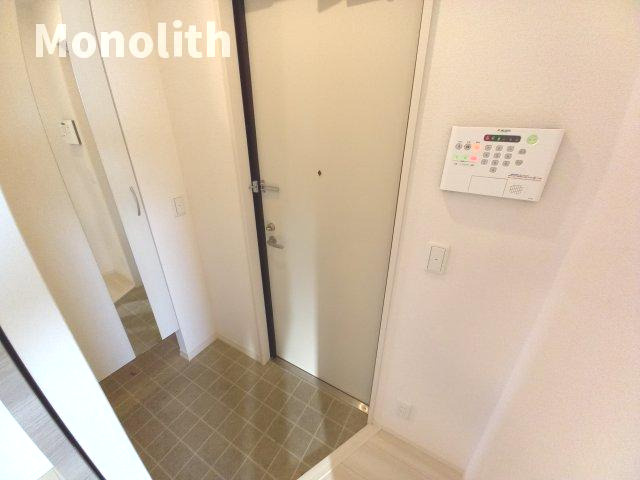 プルーニャの玄関