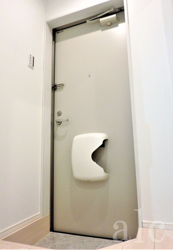 マルシエール西早稲田の玄関