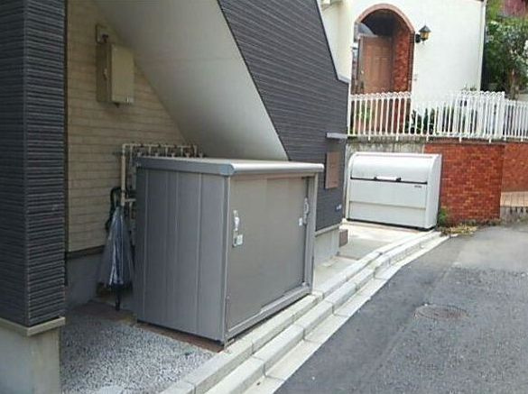 マルシエール西早稲田のその他共用部分|敷地内ゴミ置き場