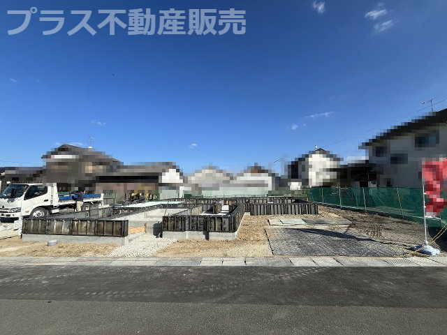 【玄関】 | 福岡市西区太郎丸2丁目1期・平屋　2号棟（全2棟）【仲介手数料無料・0円】 | 施工例。施工例は完成時と異なる場合があります。