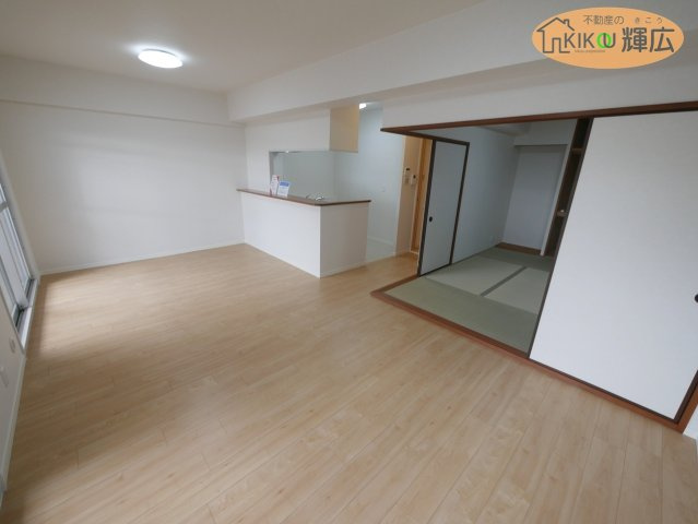 【居間・リビング】 | ローズヴィラ東加古川　7階