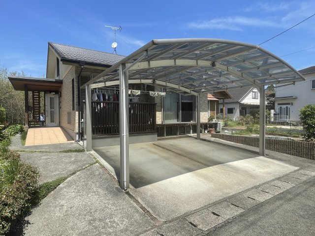 山鹿市小群土地建物