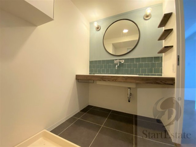 【独立洗面台】 | ジーニス大阪WEST | 独立洗面台で身支度をすべて済ませてしまいましょう