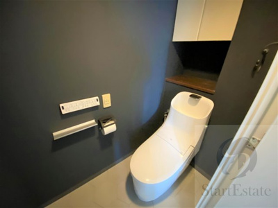 【トイレ】 | ジーニス大阪WEST | シンプルで使いやすいトイレです