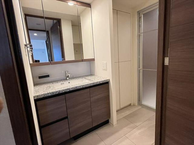 プラウドタワー小岩フロントの洗面所