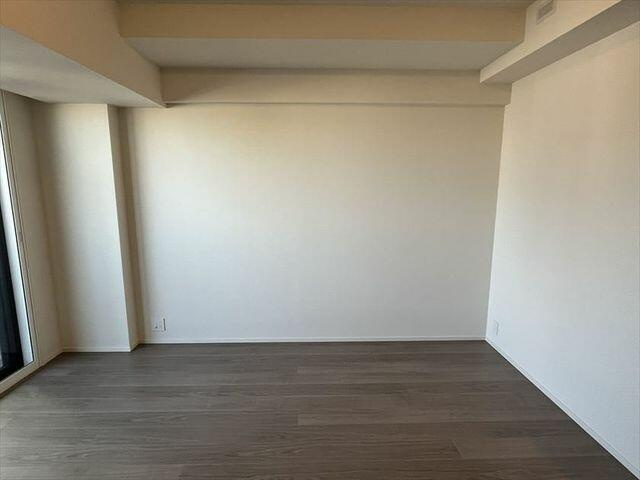 プラウドタワー小岩フロントの洋室|駐車場