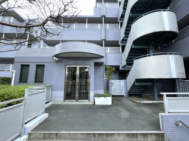 ルーバルでグランピングもアリじゃない？パノラマパノラマ♪『パル保土ケ谷Ａ棟』リフォーム