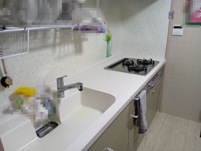 【キッチン】 | メゾンドールウイングヒルズ弐番館 | 2017年4月に人造大理石のキッチンに交換