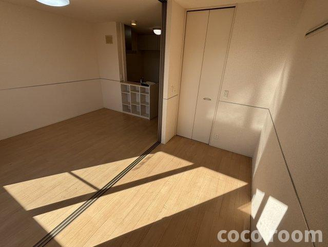 マーレカーサの洋室