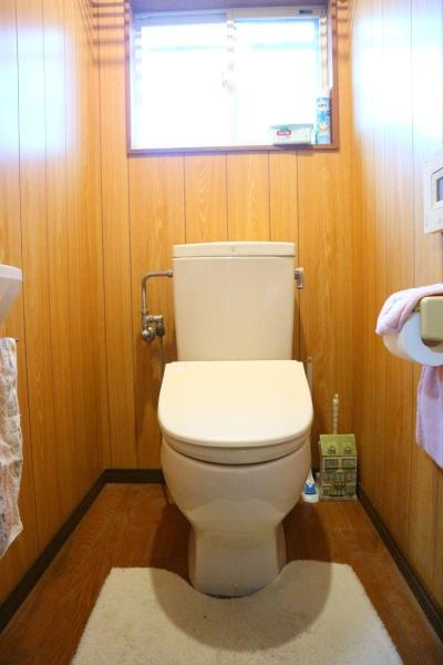 中古住宅　牛牧　のトイレ