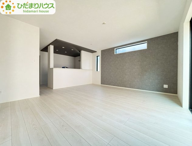 野田市野田4期　新築戸建　3号棟の居間・リビング|早くお仕事終わらせて、家に帰りたくなるようなオシャレなリビングです(^^♪						
