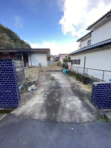 【駐車場】 | 海南市重根戸建3