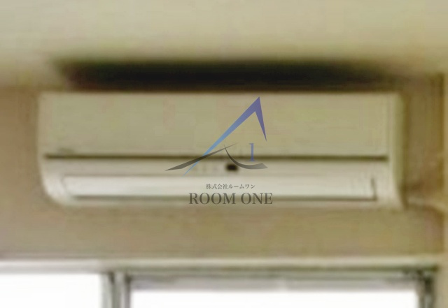 第二ソイビーンハウスの設備|エアコンです。