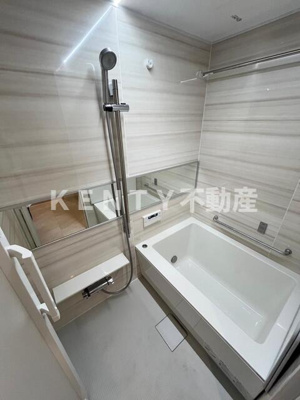 【浴室】 | メガロン御殿山 | コンパクトで使いやすいお風呂です