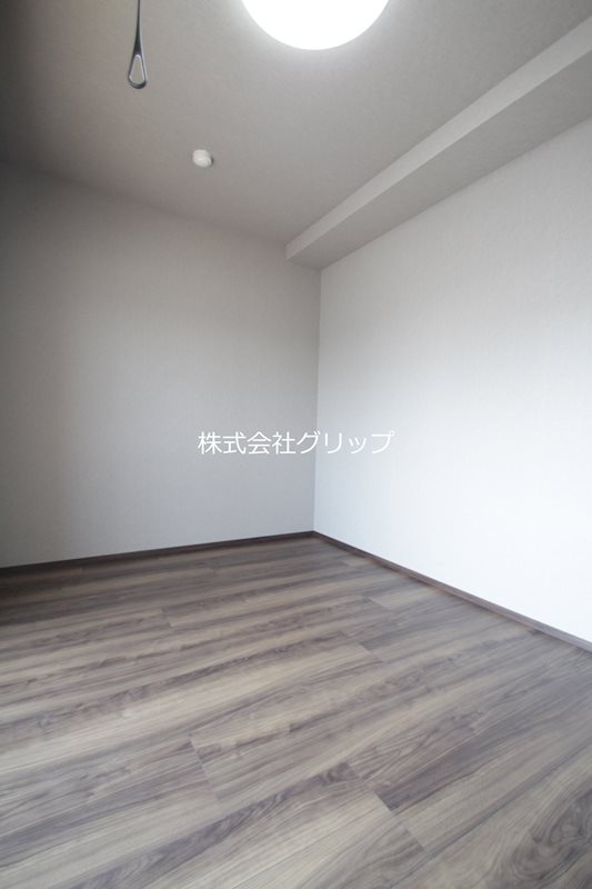 Le'a横濱関内弐番館の洋室