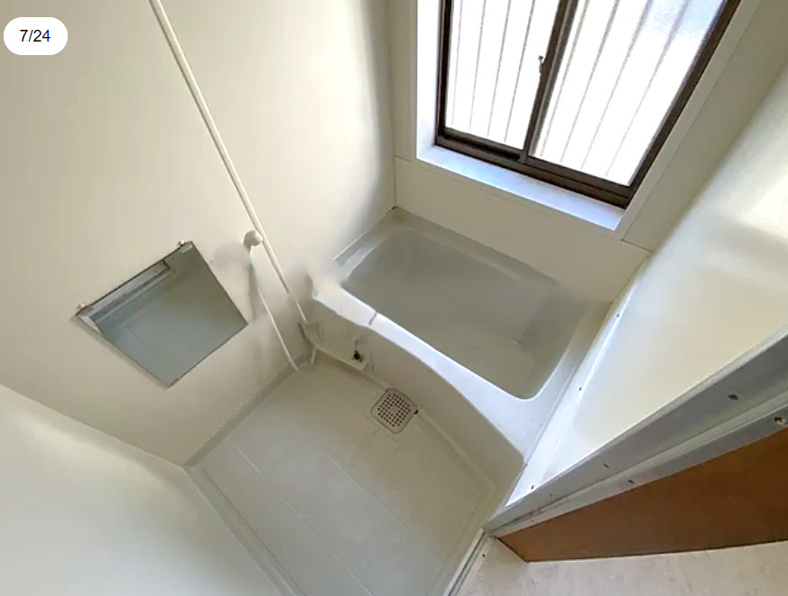 レジデンスひかり【キャッシュバック対象】の浴室|日々の疲れを癒すお風呂付です