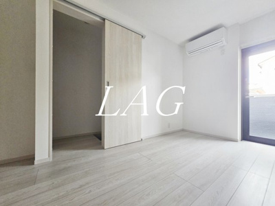 【居間・リビング】 | MELDIA西大宮Ⅱ | 洋室のお部屋です。